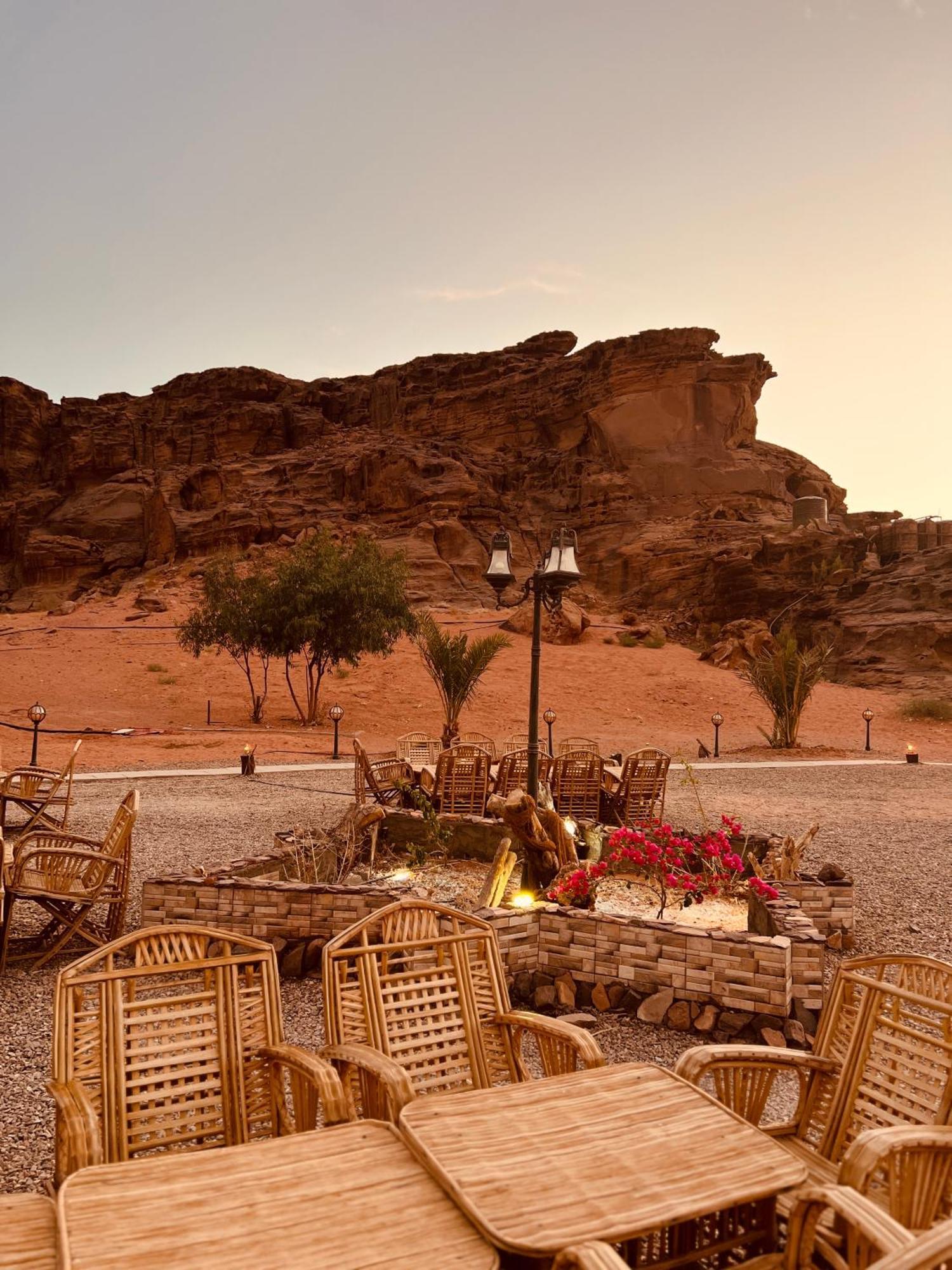 Revan Rum Luxury Camp Wadi Rum Exterior foto