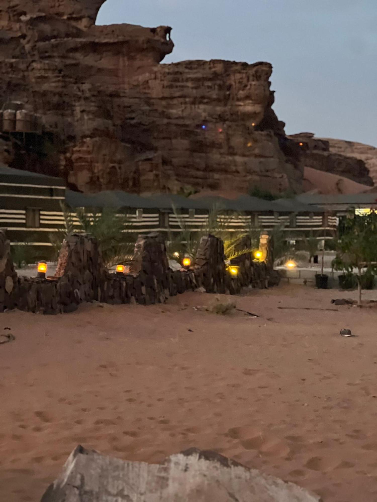 Revan Rum Luxury Camp Wadi Rum Exterior foto