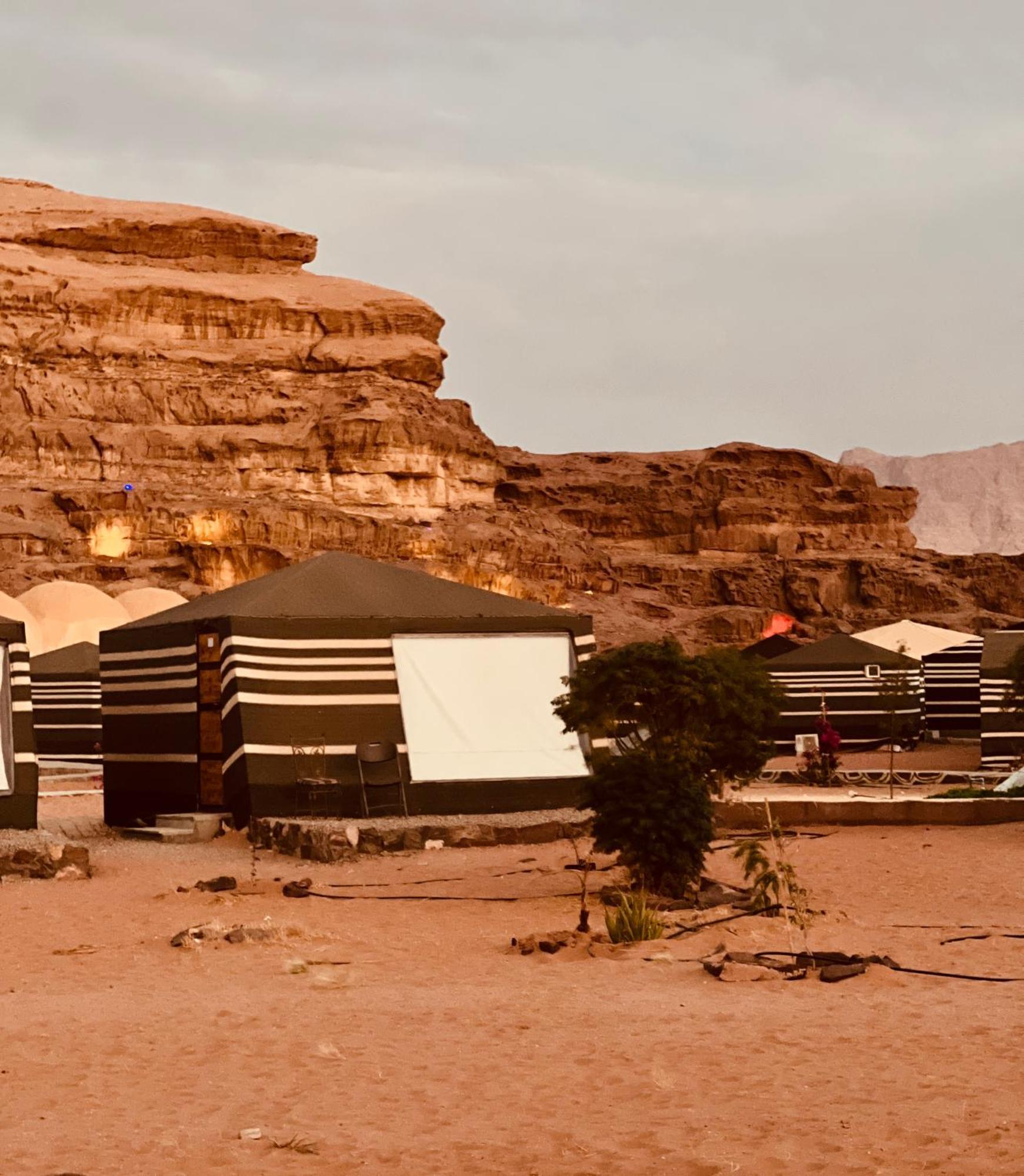 Revan Rum Luxury Camp Wadi Rum Exterior foto
